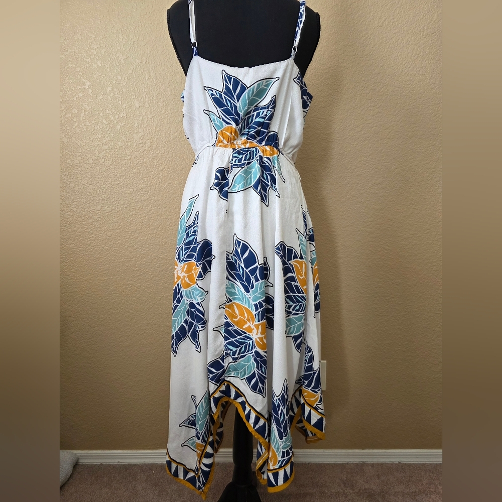 * Nine West Scarf Printed Wrap Dress. White Floral Maxi, Navy Mustard Accent LG - Picture 5 of 11